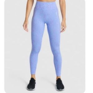 Adapt Animal Seamless Leggings
Butterfly | Light Blue
Size: M